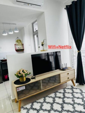 Minimalist Studio - Midas Seri Alam